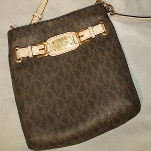 Michael Kors Crossbody